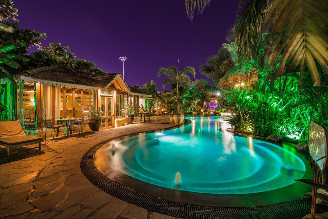 Fiesta Beach Resort Baga Exteriör bild